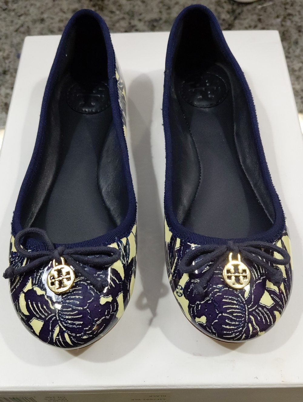 "Tory Burch" Reva Ballet Flats, Navy and Cream Floral Logo Ballet Flats....